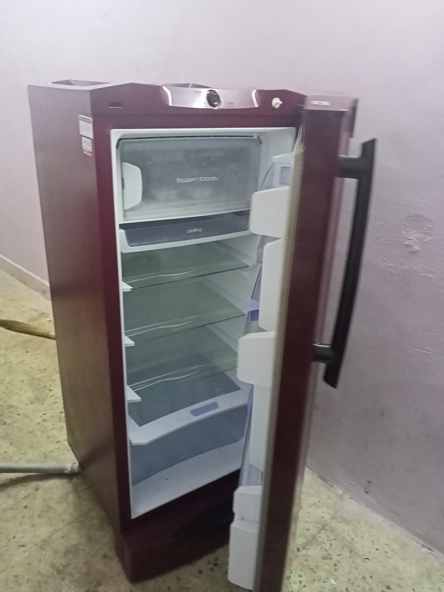 Godrej refrigerator 195 ltr four years old with warranty